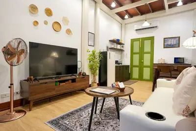 Image de 2br 1sfb Home In Chinatown 5 Min Mrt - Nivas Wanit