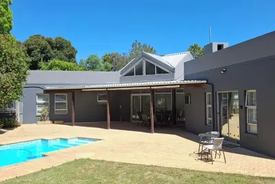 Image de Dee-Ones at Witboom with Pool