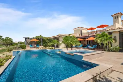 Image de 5br Golf Villa- Airport Trans Included