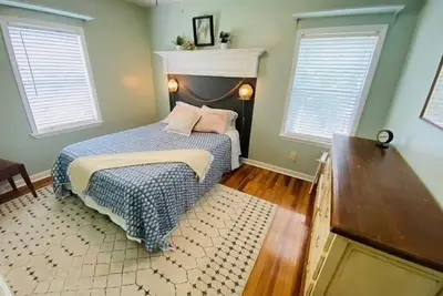 Image de Midtown Cottage Close to Fsu/Downtown