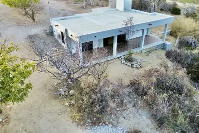 Downtown Casita With Ocean Views