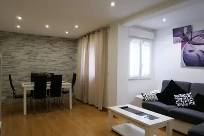 Image de LauCar Vivienda de Uso Turístico, pets allowed, centrally located, spacious living room and kitchen