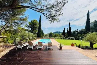 Image de Élégante villa avec vue d’exception, entre Sainte-Victoire et Aix-en-Provence