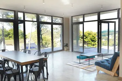 Image de Ecolodge Atypique toit végétalisé, 40 min de Barcelone, pour 6-8 pers