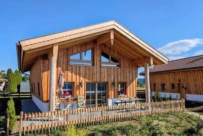 Image de ⭐️⭐️⭐️⭐️⭐️Traum Chalet Wilde Möhre in the Bavarian Forest with wood-burning stove & sauna.