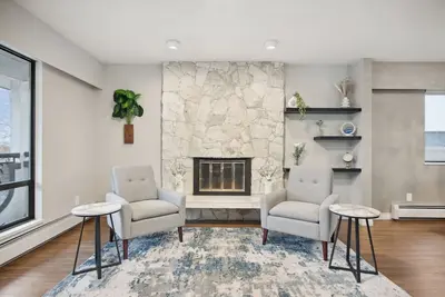 Image de Central Family Home: Indoor Arcade & Huge Backyard