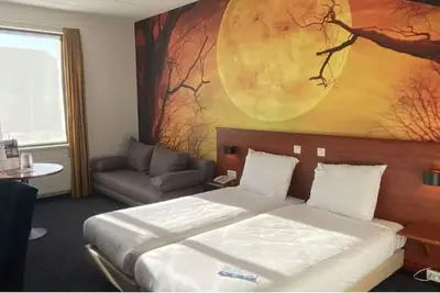 Image de Cozy & Modern Family Room Near Pinkpop Festival, SnowWorld & More!