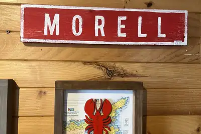 Image de 3 bdrm family cottage, short walk to beautiful beach.