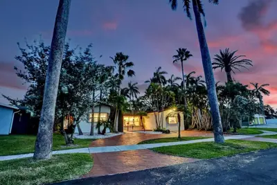 Image de Luxury 5br Family Escape, Heated Pool, Playground