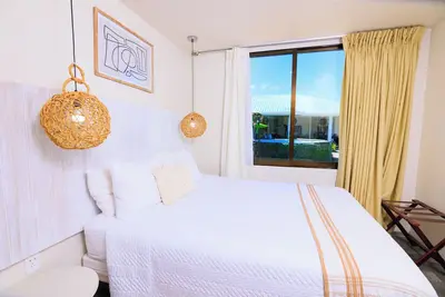Image de Apartment with complimentary ride to airport, in Ladyville, Belize Cp