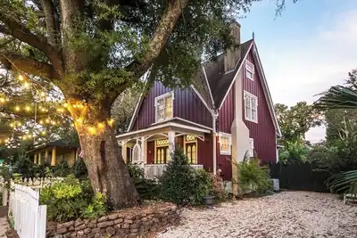 Image de Charming 3-bedroom cottage in Oakleigh Historical District in downtown Mobile
