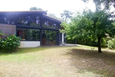 Image de Maison avec piscine chauffée proche océan