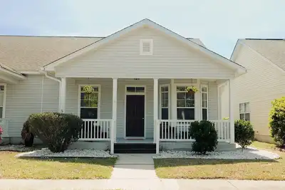 Image de Lowcountry Coffee Cottage in Bluffton  10 min to Hilton Head Family and friendly