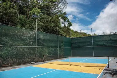 Charming 2-bedroom condo with WiFi, Ac in marvelous Lake Arenal.