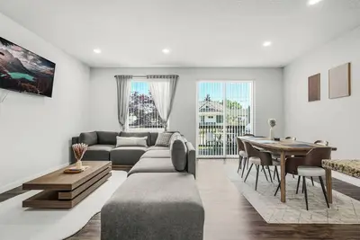 Image de Family Oasis Near Waterfront| AirHockey| Ping-Pong