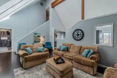 Image de Brookside Bliss Centrally Located!