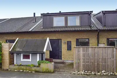 Image de Superbe maison à Ystad avec WiFi