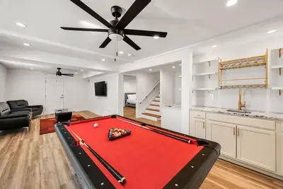 Image de Elegant Buckhead Atl Retreat