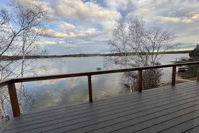 Image de Coveside! Designer decor, waterfront, Ac, 2 Bedroom in Harpswell.