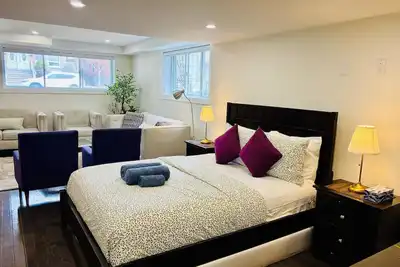 Image de Opulent Studio - Semi Basement