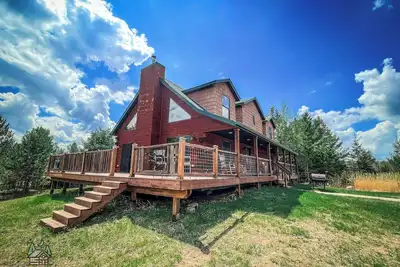 Image de Chase Creek Lodge - Adventure here, rustic 3-bedroom at the edge of the state forest