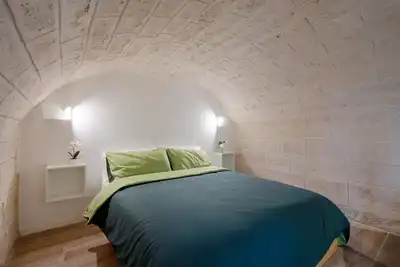 Image de Nest under the Arch - Room in the heart of Bari