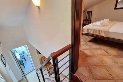 Image de Appartement de deux chambres avec le balcon Baska, Krk (A-24229-b)