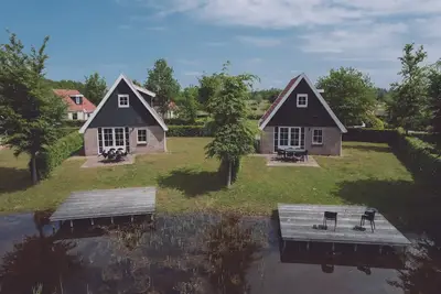 Image de Séjour de groupe près du terrain de jeu