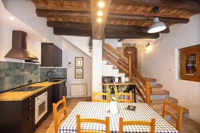 Image de Typical rural house in the center of Murillo.