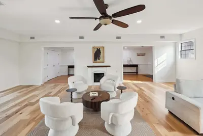 Image de 5-Acre Retreat Private Pool, Outdoor Bar, Grill, Fishing Pond & Game Room