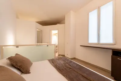 Image de Viale Lecco 105 by Wonderful Italy