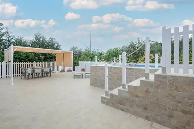 Image de Maison confortable à Cecina avec WiFi