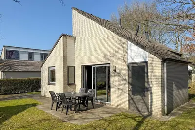 Image de 3 bedroom stunning home in Hoeven