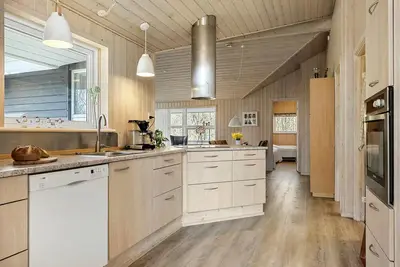 Image de Belle maison à Toftlund avec sauna