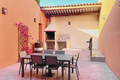Image de Belle maison à Cébazan avec WiFi
