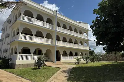 Image de Luxurious 1-bedroom apartment on the ground floor
