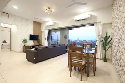 Business lesiure - 3 Bhk with Balcony-Chef-Laundry