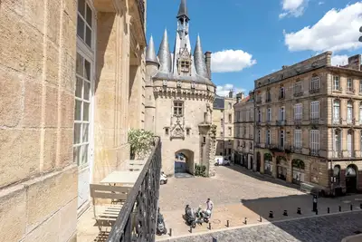 Image de Place du Palais Bordeaux Hyper centre