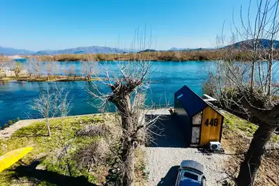 Image de Charming 446 Tiny House 2-bedroom mobile home with Ac, WiFi in delightful Zues