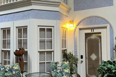 Image de #11 2-bedroom apartment in historic Lorain, across from Palace Theatre.