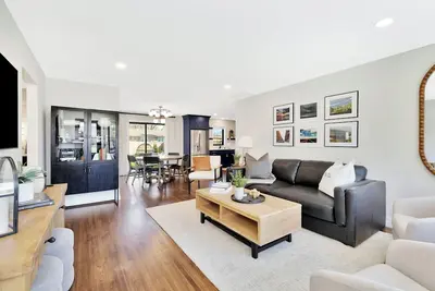 Image de King Beds in Safe Area • Game Room • Patio & Grill