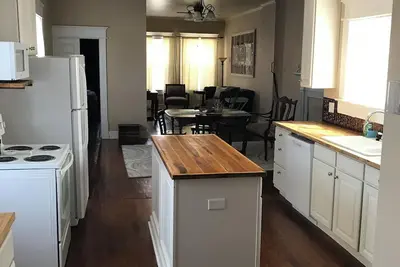 Image de Beautiful 1910 Apartment