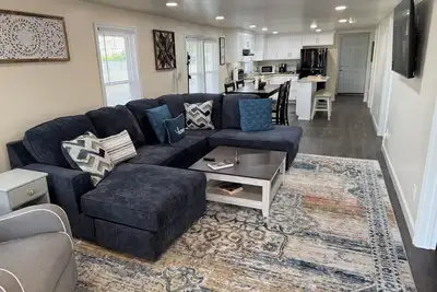 Image de Charming 2-bedroom house with Ac, WiFi in the heart of Pembroke