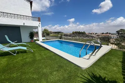 Image de 8 Person Villa in the South Coast of Spain near Blue Flag Beaches!