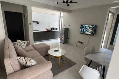Image de 2 bedrooms 2 bathrooms apartment with stunning roof top view Nairobi Kilimani