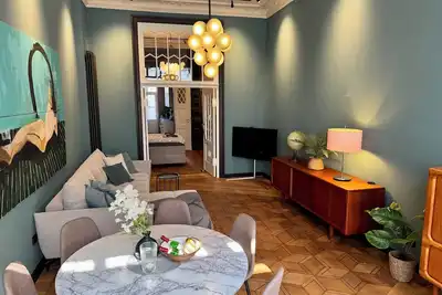 Image de Benedict design apartment | Luxury, style & workspace