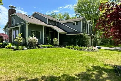 Image de Walk to Beach, Playground, Kbia, Golf Course, Tennis