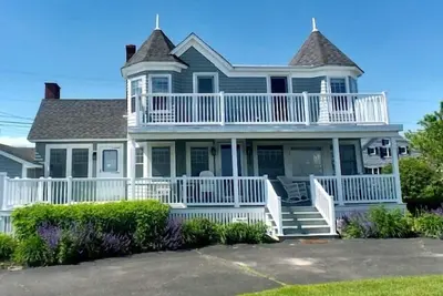 Image de Beach Front with Ocean Views of Gooches Beach