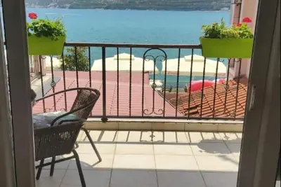 Image de Stunning Beachfront Stay in Herceg Novi - One Bedroom Apartment N