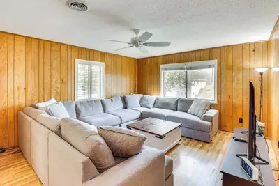 Image de Walk to Shore: Outer Banks Beach Bungalow